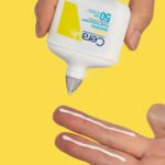 CeraVe Fluide Hydratant Invisible SPF50 | Peau Normale à Sèche | 50ml – Image 2
