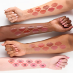 Essence Hydra Kiss Lipstick Tint 01 – Image 3